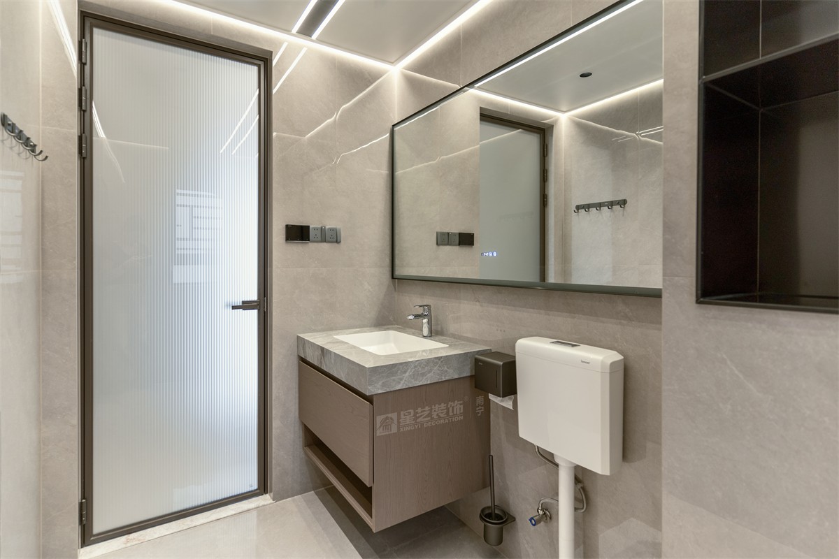 華潤西園潤府143平意式輕奢衛(wèi)生間裝修完工實景圖