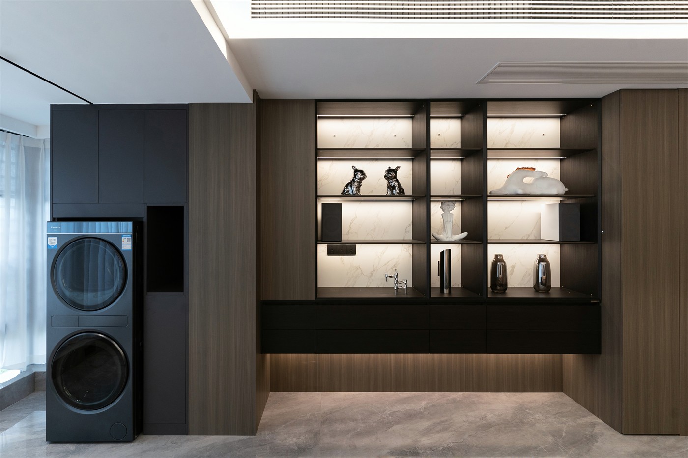 保利冠江墅143平意式輕奢陽臺(tái)裝修完工實(shí)景圖